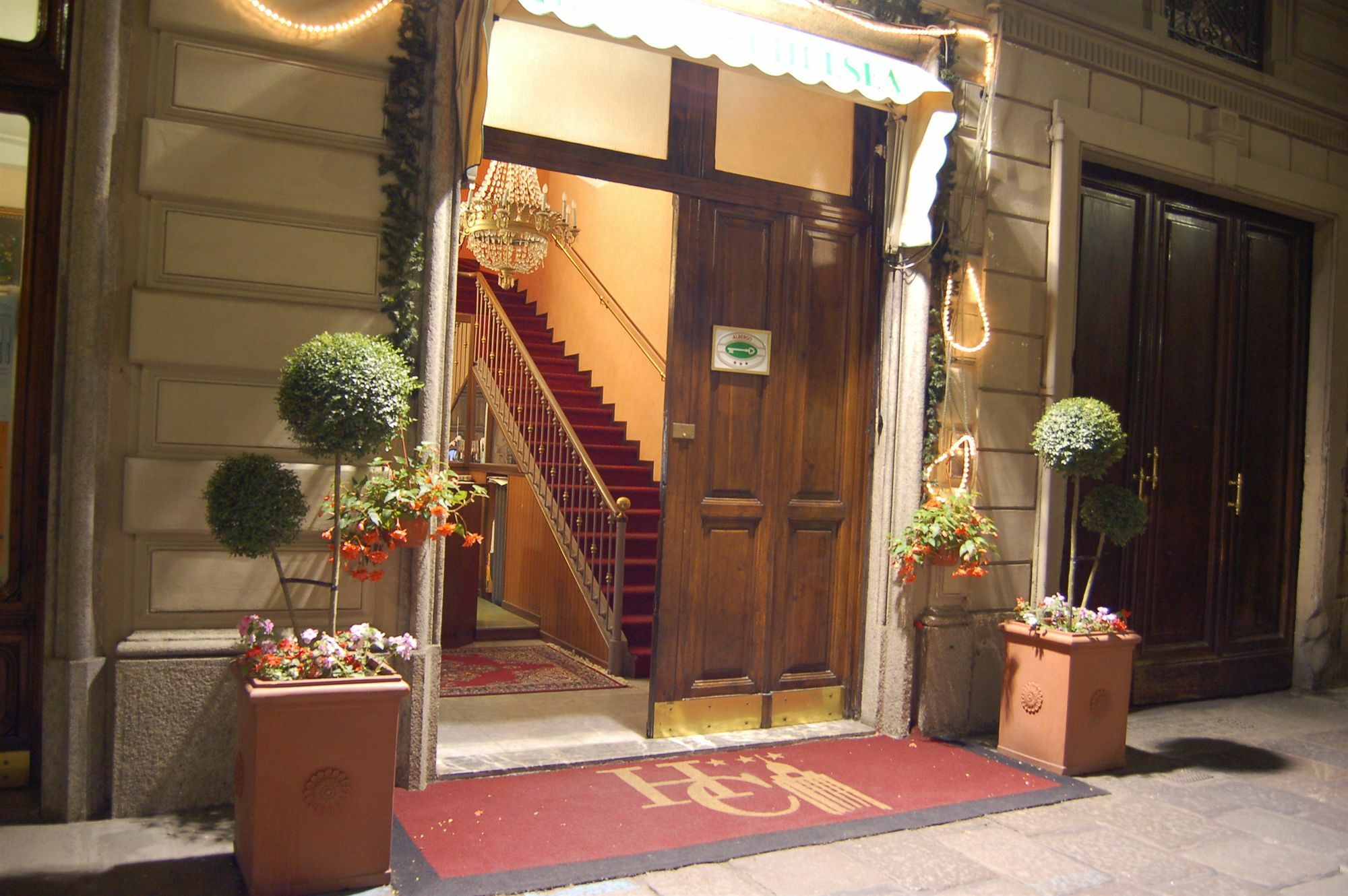 Hotel Chelsea Torino Esterno foto